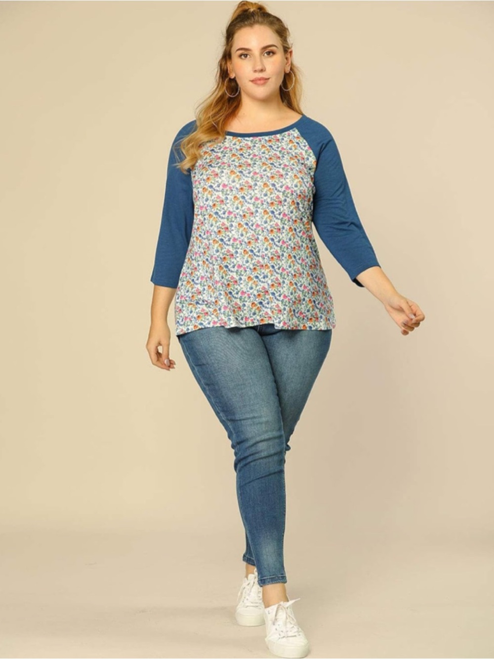 Floral & Blue 3/4 Raglan Sleeve Tee • NWT • 25" p2p, 28" length